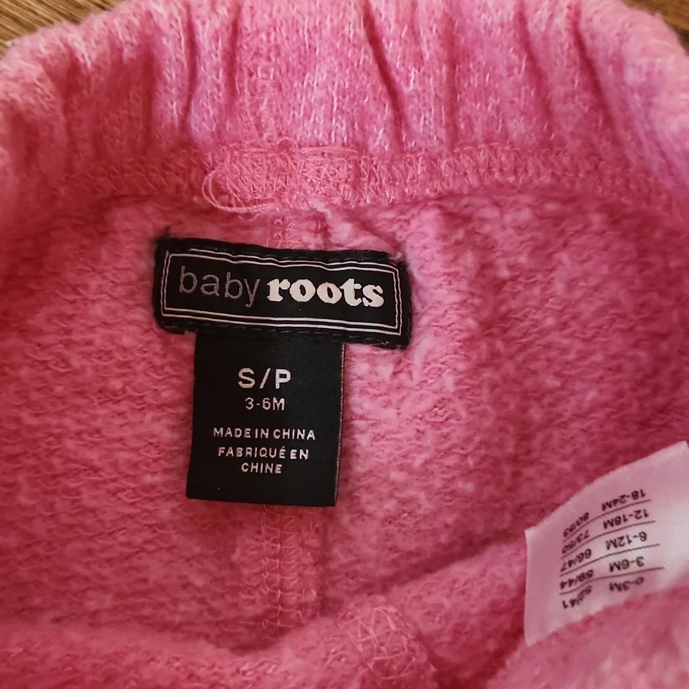 Roots soft pink